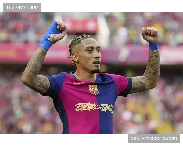 拉菲尼亚数据波动解析:战术角色与状态稳定性 拉菲尼亚数据波动解析:战术角色与状态稳定性